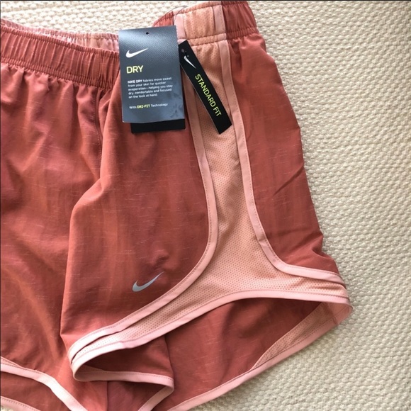 SOLD 🚫 - Picture 3 of 6